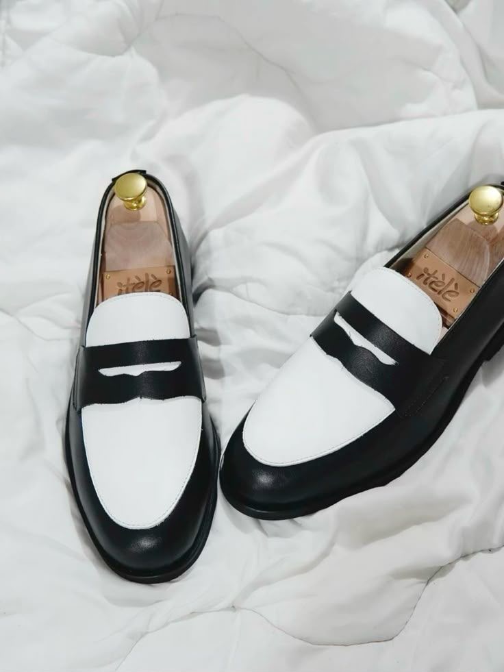 Santos Empire FOOTWEAR 01